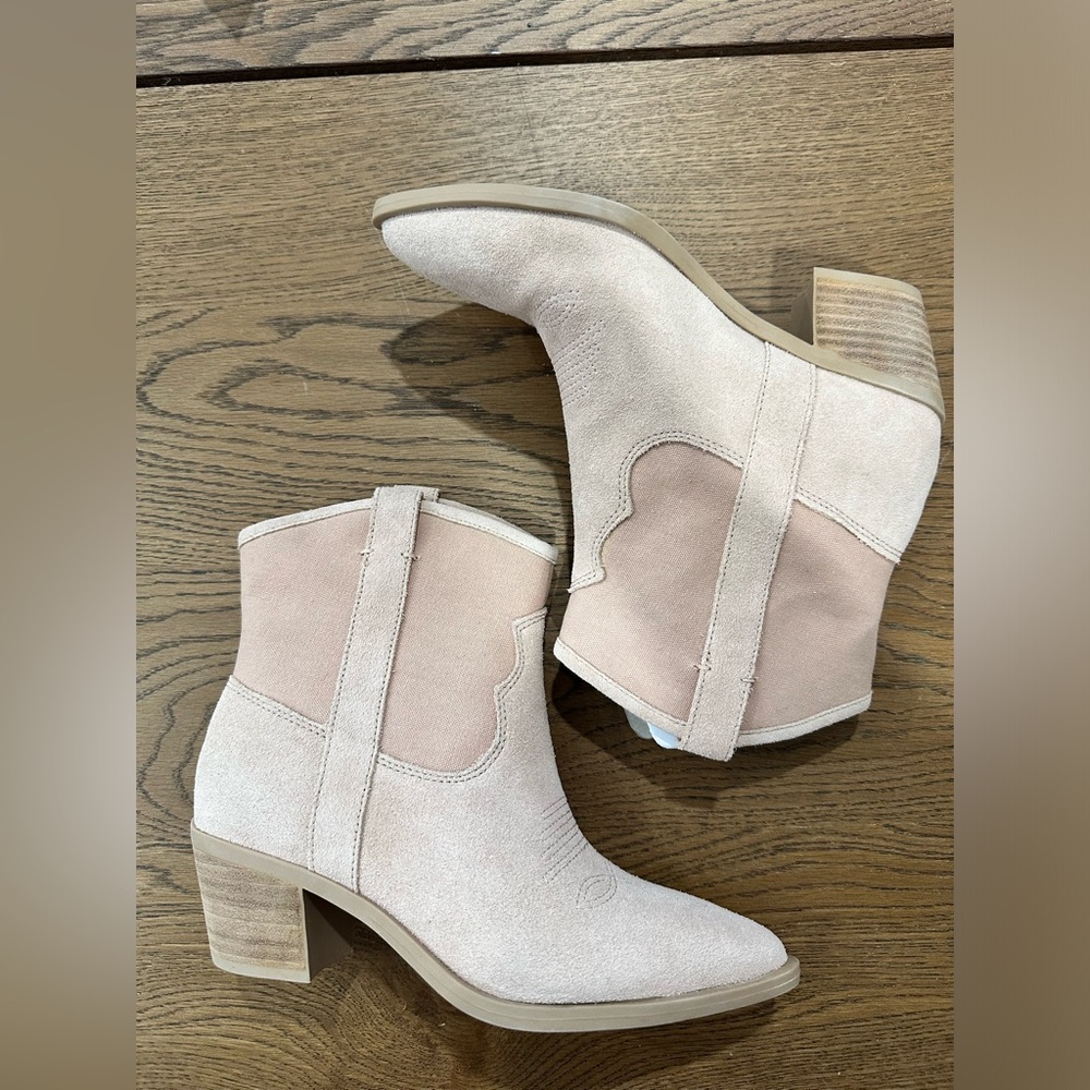 Pink Dolce Vita Low Cow Girl Boots